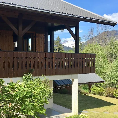 Du Meilly Chalet